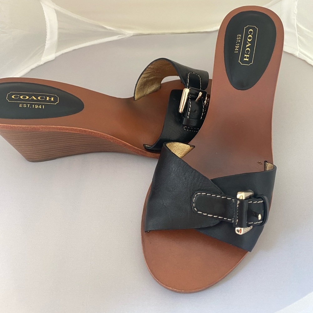 Coach gorgeous quality leather wedge shoes